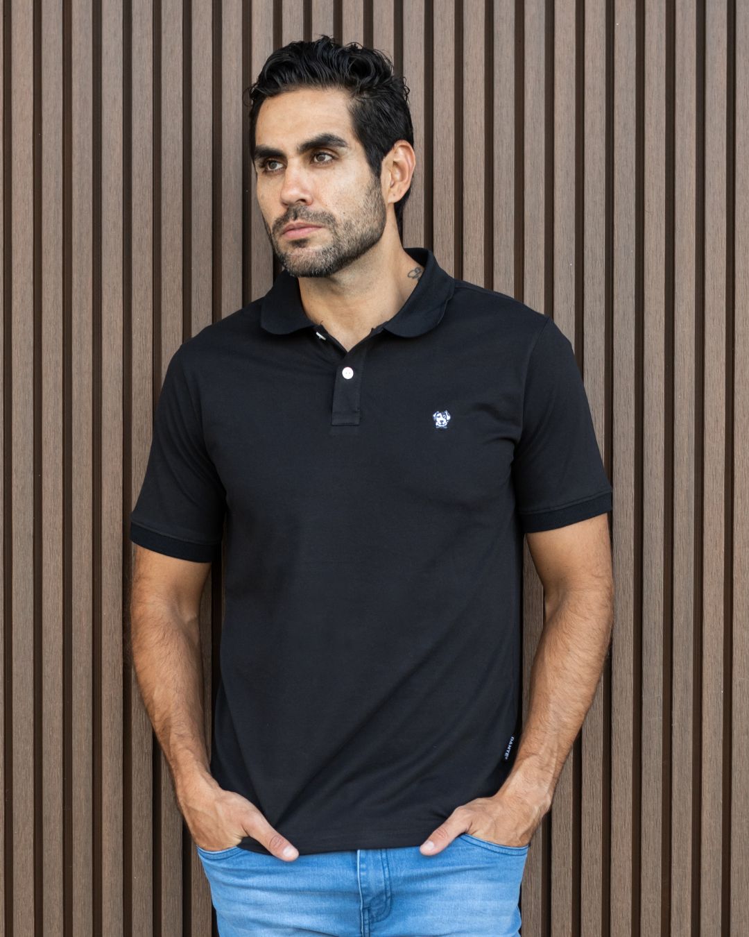 Polo Antimancha Negro Clasica